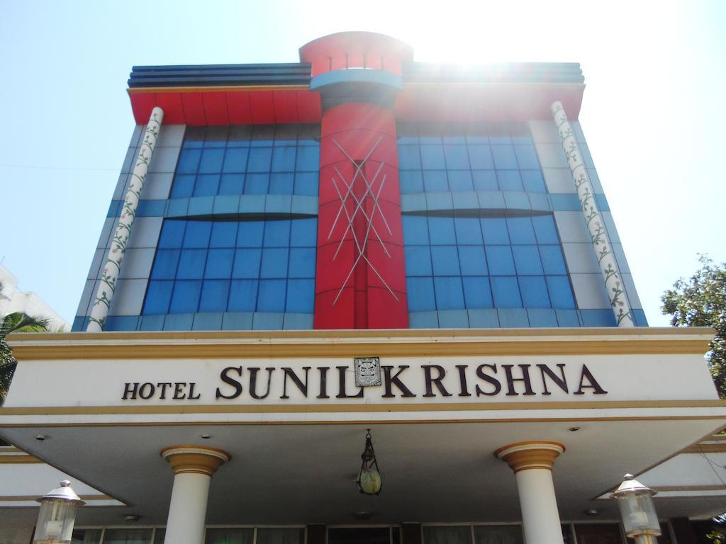Hotel Sunilkrishna Tirupati Exterior foto